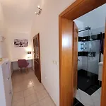 Διαμέρισμα Cosy Seaside Family Iris In Mandre