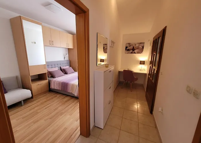 Cosy Seaside Family Iris In Апартаменты