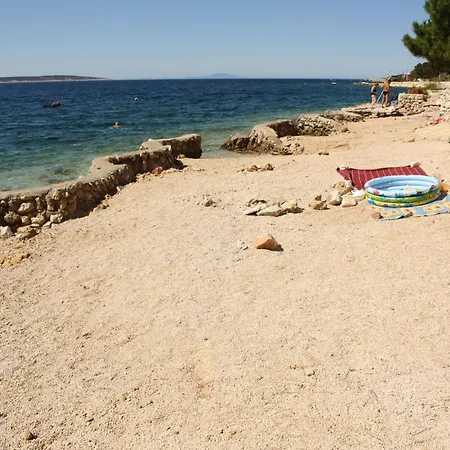 Daire Cosy Seaside Family Iris In Mandre